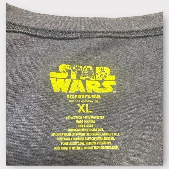 Star Wars Classic Short Sleeve Graphic T-Shirt Women’s Size Large - Picture 7 of 7